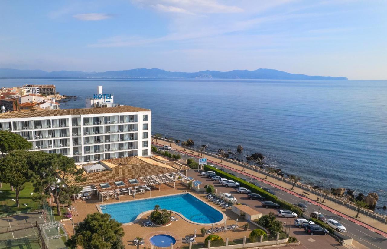 Rvhotels Nieves Mar L' Escala Екстериор снимка