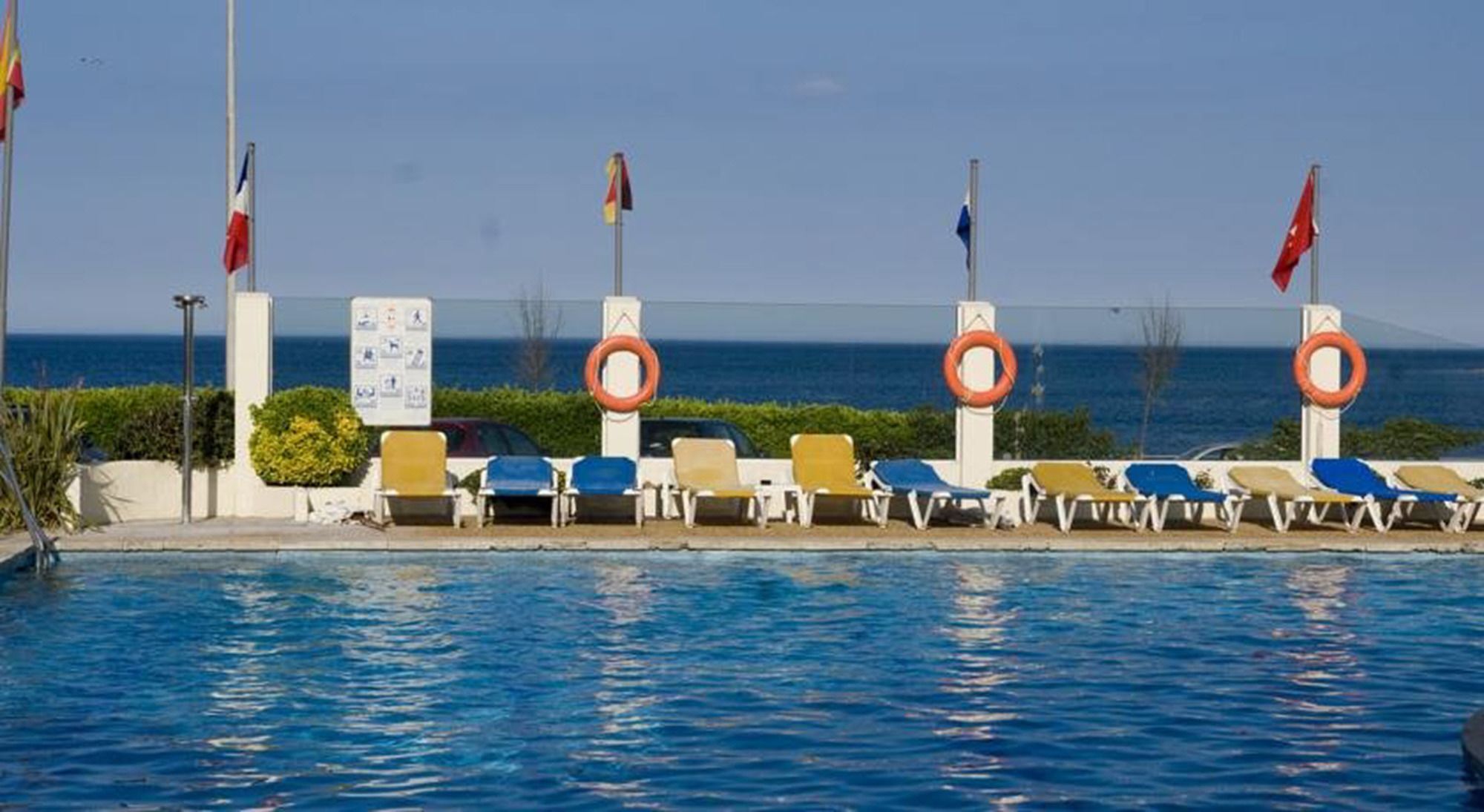 Rvhotels Nieves Mar L' Escala Екстериор снимка